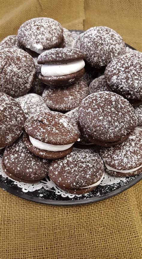 The History Of The Delicious Whoopie Pie Dessert In Maine