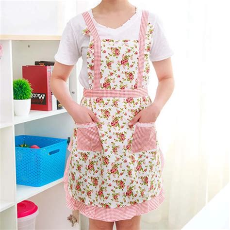 Korea Style Women Restaurant Home Kitchen Apron Flower Printed Bibs With Pocket Lace Cooking