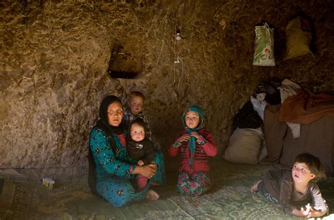 Afghan Cave Dwellers Brace Against A Shifting Landscape The Seattle Times