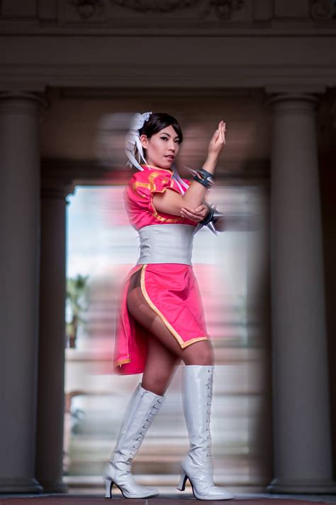 Chun Li Pink Version Cosplay By Dani Buzzini Chun Li Cosplay Cosplay Girls