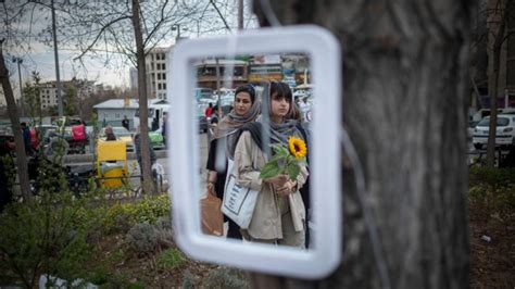 لمراقبة مخالفات قواعد الحجاب إيران تنشر كاميرات في الأماكن العامة