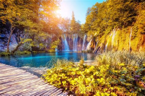 plitvice lakes national park guided tour from split and trogir gray line