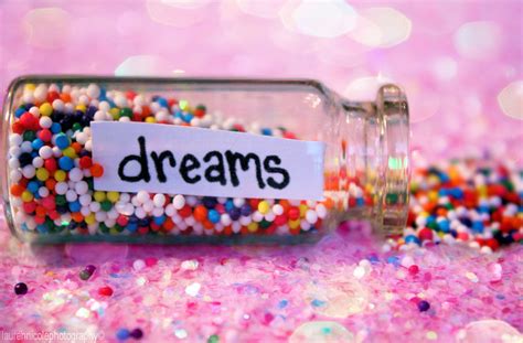 Cute Never Stop Dreaming Quotes Quotesgram