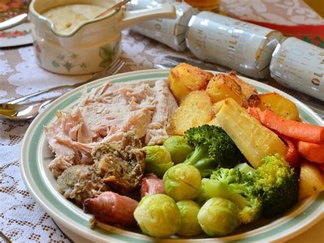 The stuffing can be served inside the turkey or as a side dish. English Christmas Dinner Vegetables : Top 10 Christmas Dinner Starters Bbc Good Food / Of course ...