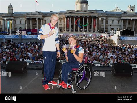 Jonnie Peacock And Hannah Cockroft Team Gb Paralympic Gold Medalists At