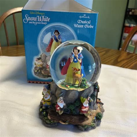 Vintage Hallmark Walt Disney Snow White And The Seven Dwarfs Musical