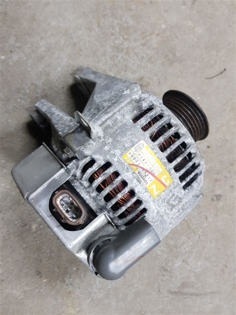 Alternator Toyota Corolla e12 Denso 27060 22030 Zrębice Ogłoszenie