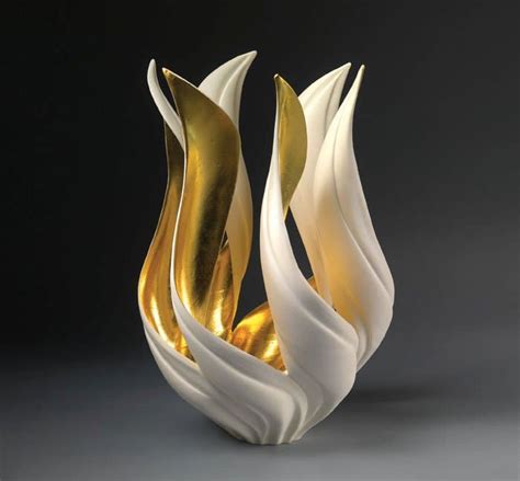 Artist Jennifer Mccurdy Creates Stunning Nature Inspired Vases
