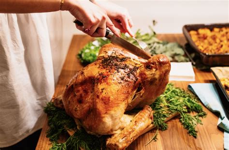 No traditional southern thanksgiving dinner is complete without all the right fixings, from cornbread dressing to macaroni and cheese. Chef John Howie Restaurants Create Ready-Made Thanksgiving ...