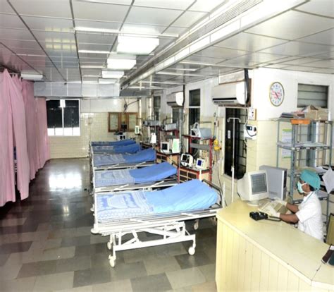 As students begin their study of medicine at the medical college of wisconsin, they discover it to be the most exciting and challenging. Surgery INTENSIVE CARE UNIT - SHRI B M PATIL MEDICAL ...