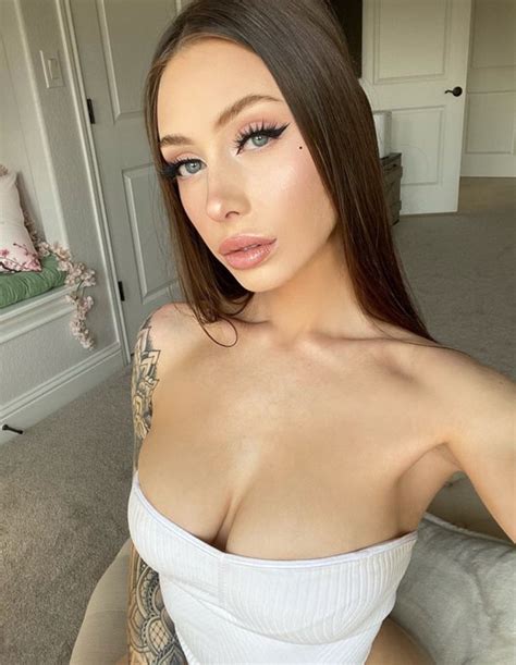 Tw Pornstars Elise Laurenne The Latest Pictures And Videos From