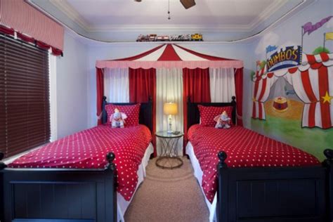 joyful disney themed bedroom designs   delight  kids
