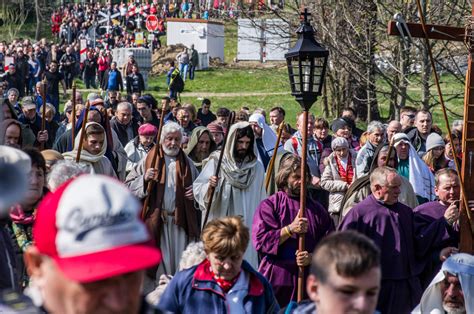 Do końca roku pozostaje 258 dni. Misterium Męki Pańskiej w Kalwarii Zebrzydowskiej 2019 ...