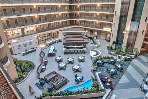 Embassy Suites Hotel Indianapolis North Indianapolis In 2021 Updated Prices Deals