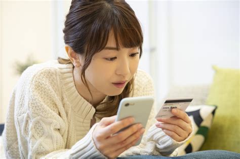 Gungho online entertainment, inc.）は、東京都千代田区に本社を置くオンラインゲームの運営を行う企業である。 アメリカの大手オークションサイト・onsaleとソフトバンク（現在のソフトバンクグループ）の合. イオンカードの種類の変更やイオンカードのデザイン変更は ...