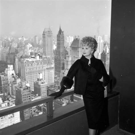 Celebrate Lucille Ball S Birthday With These Gorgeous Vintage Photos Lucille Ball Lucille I