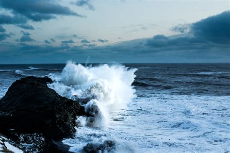 Browse Free Hd Images Of Waves Crash On Iceland Rocky Shore