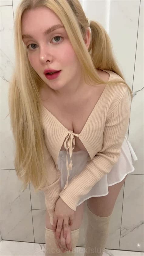 Alexislust Look At My Bio Honey ️ Teen 18 Boobs Tits Nipple 19 Blonde Pussy Ass
