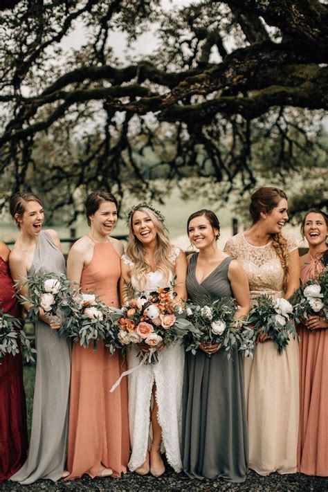 10 Best Winter Wedding Color Palettes For 2019 And 2020 Fall Bridesmaid