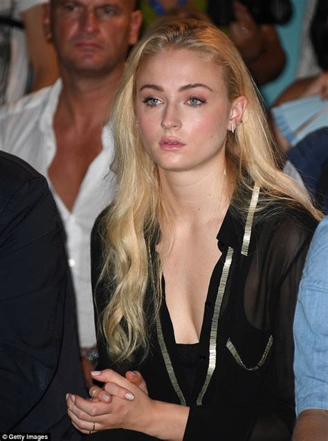 Sophie Turner At 73rd Venice Film Festival Daily Mail Online