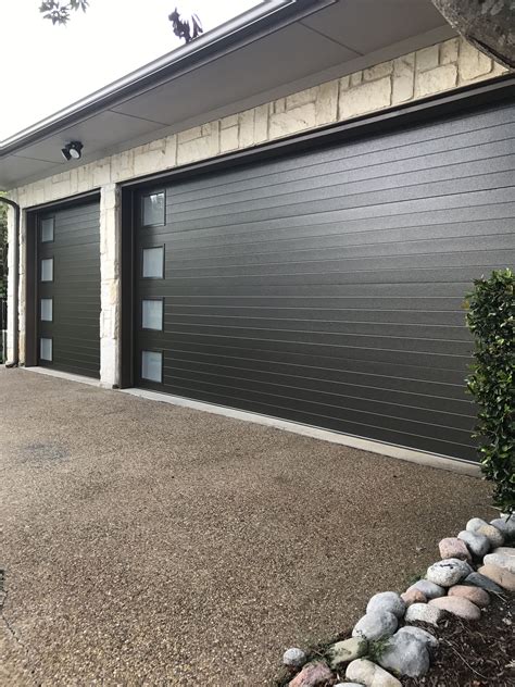 Clopay Modern Steel Series Clopay Doors In 2019 Garage Garage Doors