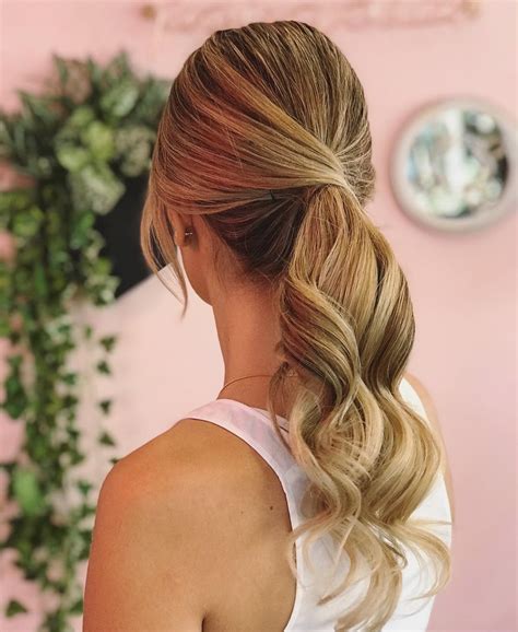 Incredibly Easy Ponytail Hairstyles For Long Hair You Should Try Now