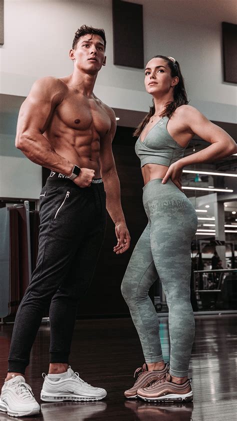 Pin Dianaherselff Fit Couples Fitness Goals Motivation Fitness Photoshoot