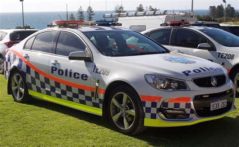 2016 Holden Commodore Vf Ii Sv6 Sedan Police Cars Holden Commodore