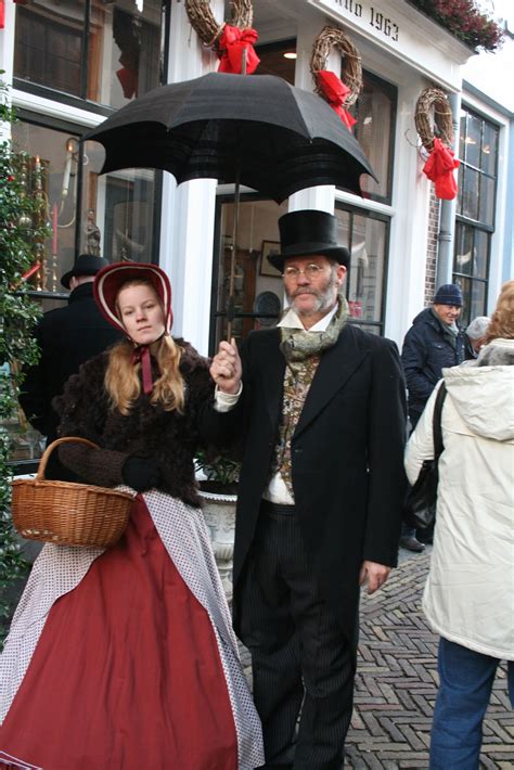 Charles john huffam dickens frsa (/ˈdɪkɪnz/; Weihnachten mit Charles Dickens in Deventer - Burgdame