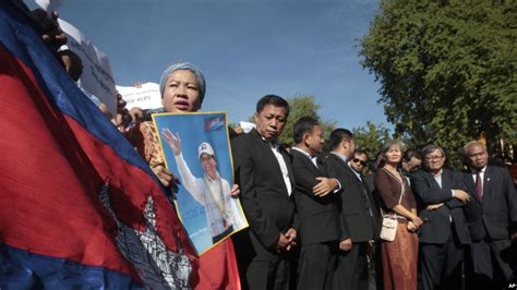 Cambodian Opposition Divided Over Plans For Party Congress The Cambodia Daily
