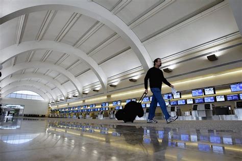 John Wayne Airports New Terminal Opens Minus Baggage Handling