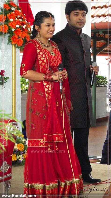 Kudumbavilakku serial fane actress saranya anand marriage photos. cinema doctor: Malayalam Serial Actress Souparnika Wedding ...