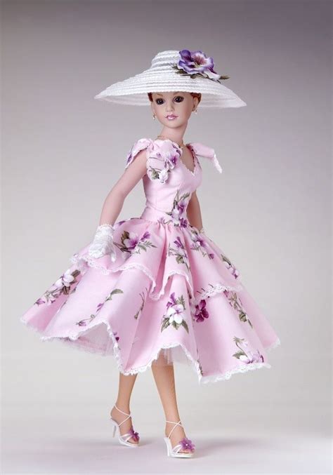 Robert Tonner Kitty Collier Summertime Swing Limited Edition 18 Dressed Doll Doll Dress