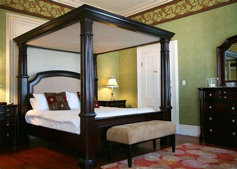 Monticello Four Poster Bed King Size Hudson Furniture