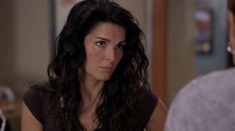 Pin By Peter Excell On Angie Harmon Long Hair Styles Hair Styles Beauty