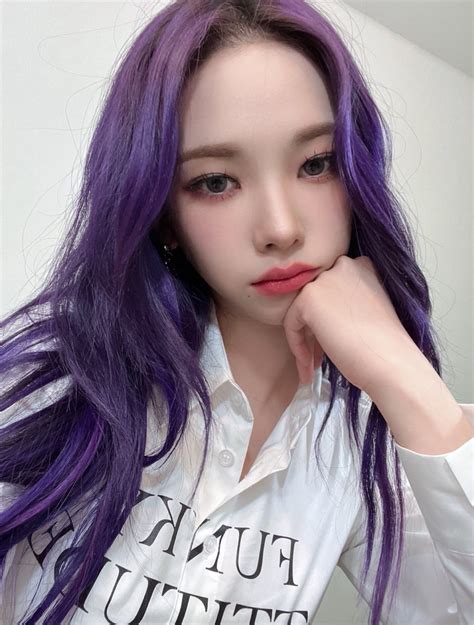 Elle On Twitter Rt Aespapic Purple Haired Karina 🍇💜