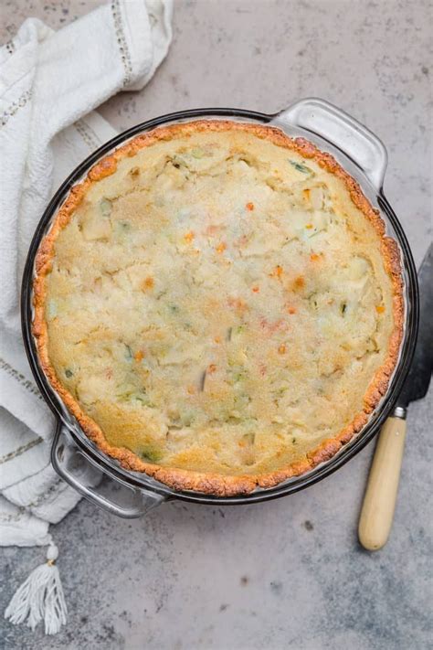 In a medium bowl, stir bisquick® mix, milk and the egg until blended and pour into pie plate. Bisquick Chicken Pot Pie - Quick and Easy! | Brown Eyed ...