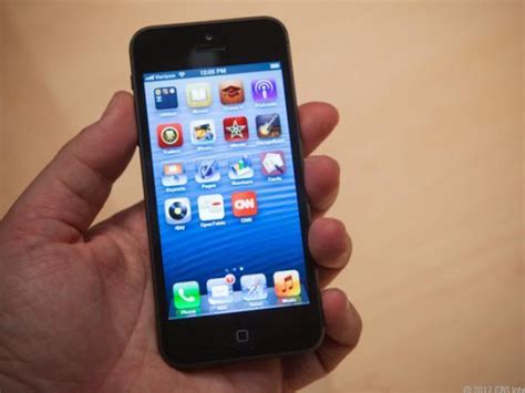 Samsung Takes On Apple S Iphone 5 As Galaxy Tab 10 1 Ban Scrapped Zdnet