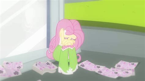 Image Fluttershy Crying By Statue Egpng My Little