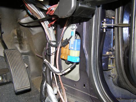 Need Help Fuel Pump Relay Location - General Maintenance - SAU Community