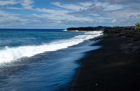 Best Black Sand Beaches In The World World S Exotic Beaches