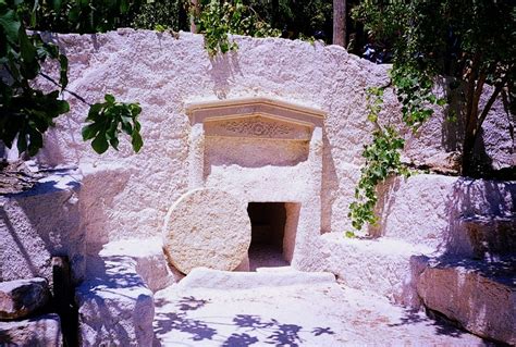 Смотреть lazarus tomb скачать mp4 360p, mp4 720p. The Bible Journey | Lazarus, Come out!