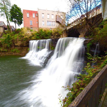 Swim at chagrin falls near chagrin falls, ohio. Chagrin Waterfalls (Chagrin Falls) - 2019 All You Need to ...
