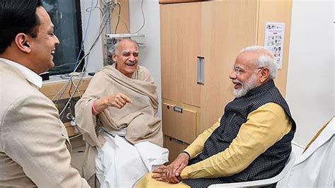 Pm Modi Arrives In Pune Hospital To Meet Former Union Minister Arun