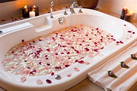 Romantic Valentines Day Bathroom Ideas 27 Romantic Bathroom Decor