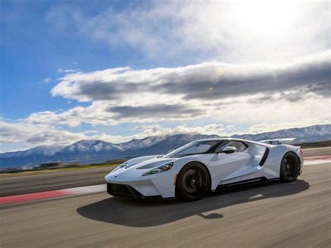 Ford Extends Production Run Of Gt Supercar Express And Star