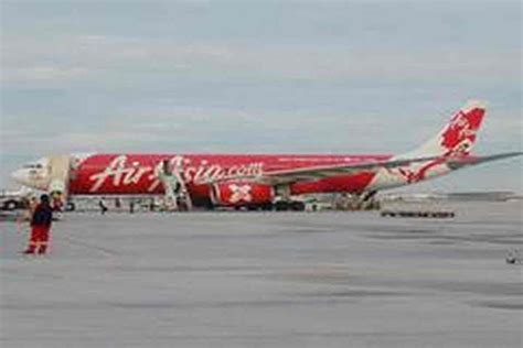 Welcome to our official fan page. Air Asia Head of Operations, Air Safety Suspended After ex ...