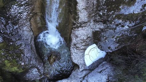 Cascade de la Diomaz et lac de Vallon à Bellevaux filmé avec Anafi de Parrot YouTube