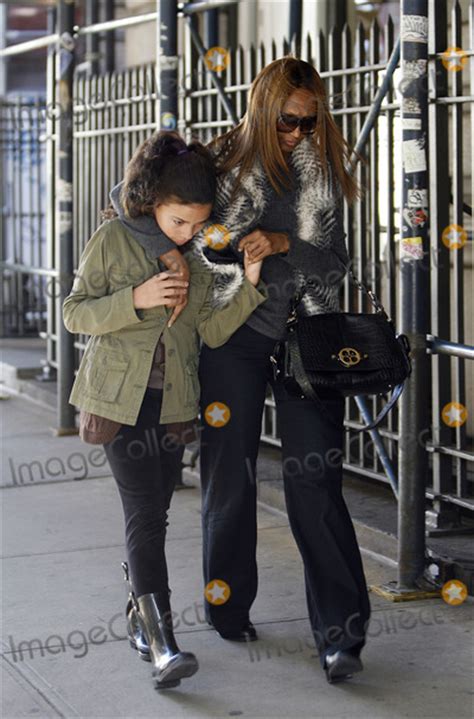Photos And Pictures Model Iman And Her Daughter Alexandria Zahra