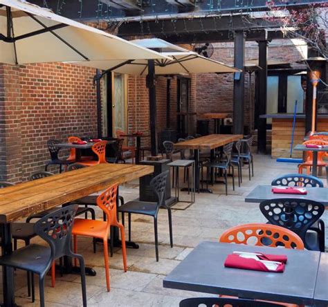 27 Essential Philly Rooftops And Patios For Outdoor Drinking And Dining